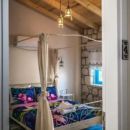 Mavi Ruzgar Alacati (adults Only) Hotel 4*